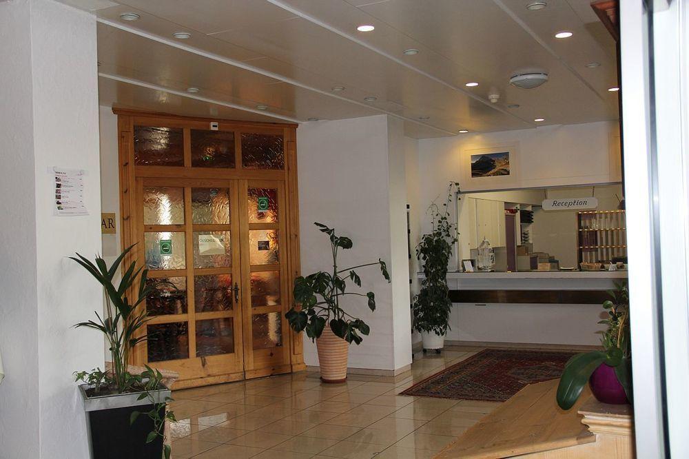 Eden Hotel Und Restaurant Ilanz/Glion المظهر الخارجي الصورة