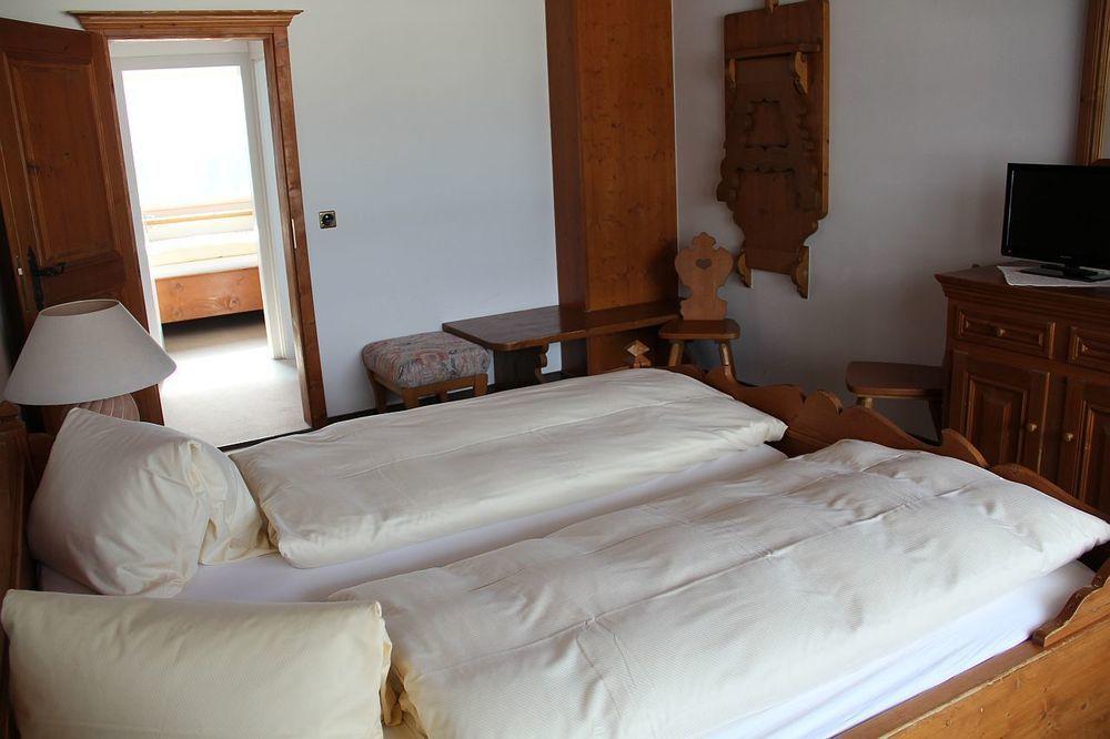 Eden Hotel Und Restaurant Ilanz/Glion المظهر الخارجي الصورة