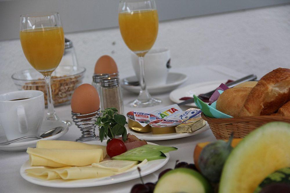 Eden Hotel Und Restaurant Ilanz/Glion المظهر الخارجي الصورة