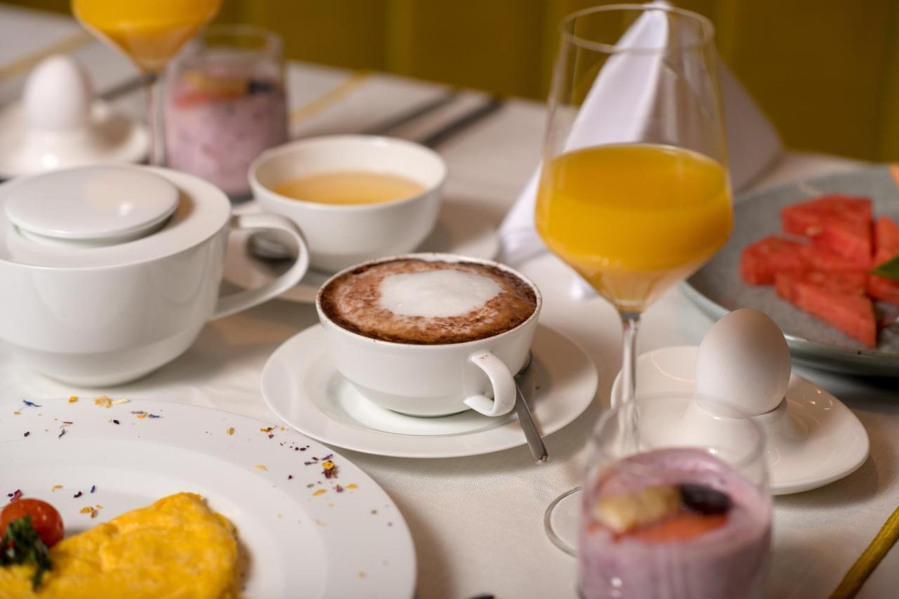Eden Hotel Und Restaurant Ilanz/Glion المظهر الخارجي الصورة